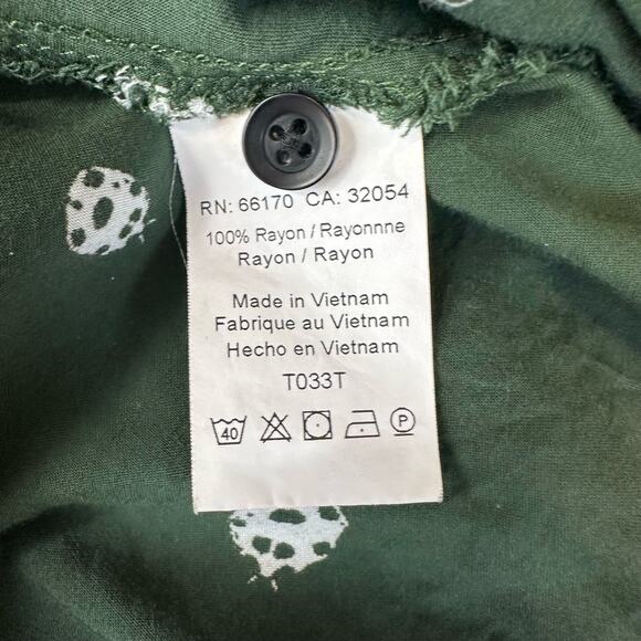 11.1 Tylho Anthropology Green Ladybug Button Blouse Long Sleeve WMN S Collared - Picture 7 of 8